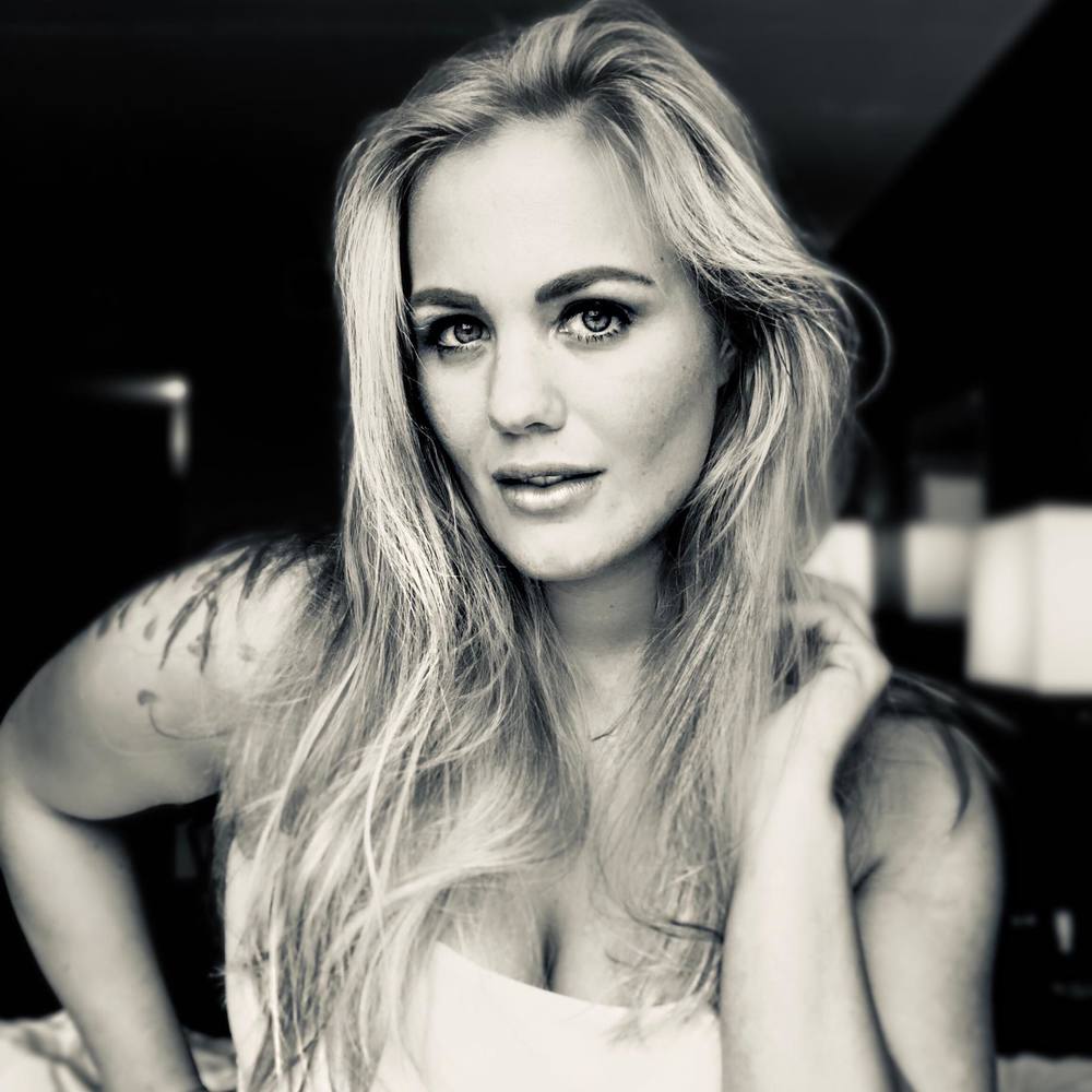 Meet your Posher, Leigh